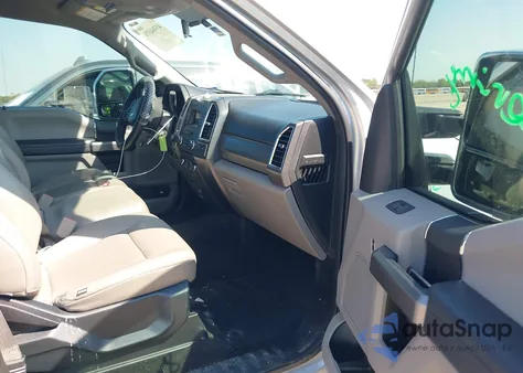 2017 Ford F-250 Xlt z USA, uszkodzony, nr VIN 1FT7W2B63HEF35803